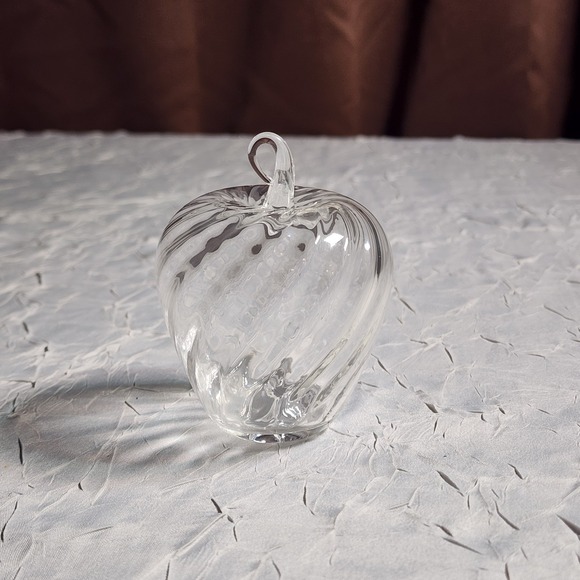 STEUBEN David Dowler for Steuben Holiday Apple Christmas Ornament ONLY 1998